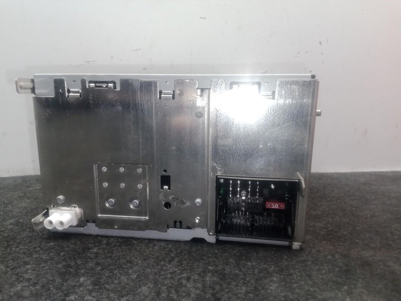 Recambio de sistema audio / radio cd para seat exeo (3r2) 2.0 tdi referencia OEM IAM 7648218366 - 3R0035186  