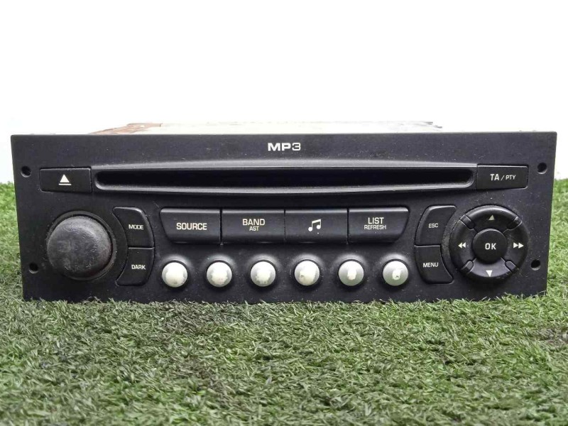 Recambio de sistema audio / radio cd para citroën c3 1.4 16v referencia OEM IAM 96643698XT  