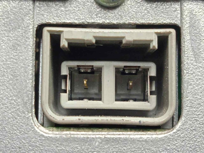 Recambio de sistema audio / radio cd para volvo s40 berlina 1.6 cat referencia OEM IAM 30887084  