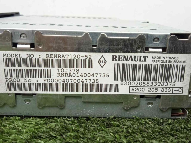 Recambio de sistema audio / radio cd para renault espace iv (jk0) 3.5 v6 referencia OEM IAM 8200205833  