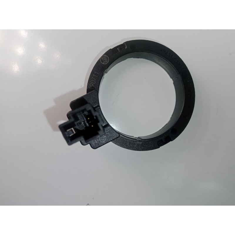 Recambio de antena para seat leon (5f1) 2.0 16v tsi referencia OEM IAM 5K0953254A LECTOR.LLAVE 2.PINES - ANTENA LLAVE