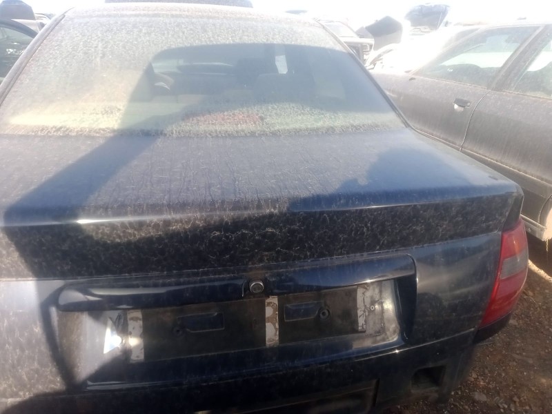 Recambio de porton trasero para audi a4 berlina (b5) 2.4 v6 30v referencia OEM IAM   