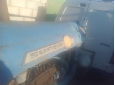 Recambio de moldura para ebro super 55 tractor referencia OEM IAM EMBLEMA EBRO  DELANTERO DERECHO