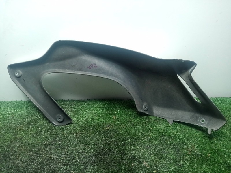 Recambio de moldura para bmw f 650 referencia OEM IAM 46632346248  CARCASA CARENADO