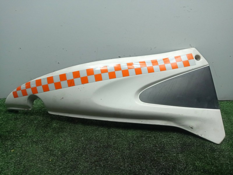 Recambio de moldura para bmw f 650 referencia OEM IAM 52532346003 LATERAL IZQUIERDO CARCASA CARENADO