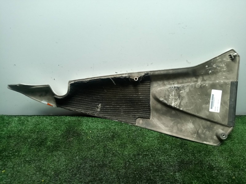 Recambio de moldura para bmw f 650 referencia OEM IAM 52532346003 LATERAL IZQUIERDO CARCASA CARENADO