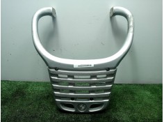 Recambio de moldura para bmw f 650 referencia OEM IAM 52532346020 ASA DE MALETERO ASIDERO