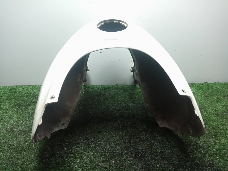 Recambio de moldura para bmw f 650 referencia OEM IAM 16112346245 CARENADO CARCASA CUBIERTA DEPOSITO
