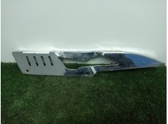 Recambio de moldura para keeway superlight 125 referencia OEM IAM 60101K2GP001 CUBRE CADENAS 