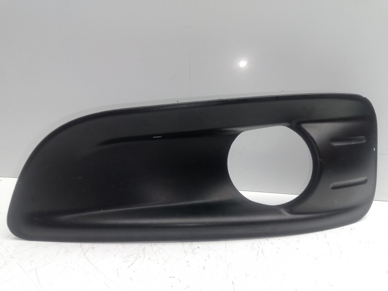 Recambio de moldura para citroën c4 lim. 1.6 hdi fap referencia OEM IAM 9670286180 ANTINIEBLA.IZQUIERDO REJILLA