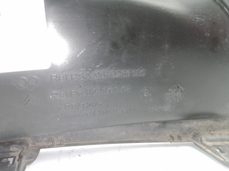 Recambio de moldura para citroën c4 lim. 1.6 hdi fap referencia OEM IAM 9670286180 ANTINIEBLA.IZQUIERDO REJILLA
