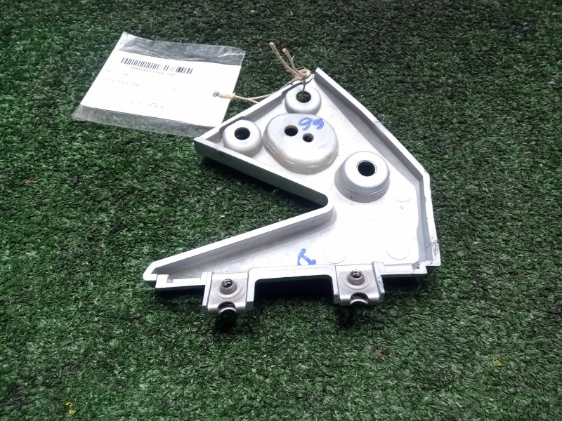 Recambio de moldura para hyosung gt 650i referencia OEM IAM 94412HN9100 CON.TARAS 