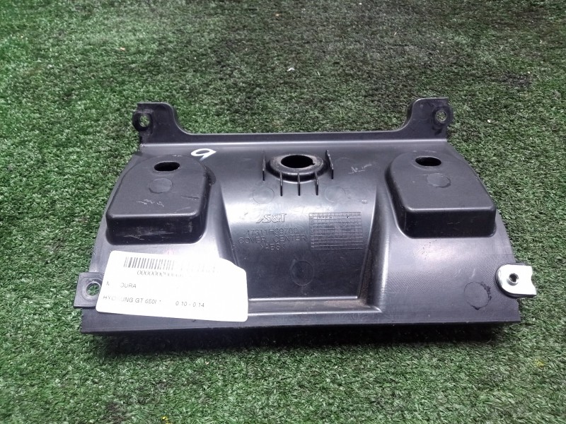 Recambio de moldura para hyosung gt 650i referencia OEM IAM 47311H99700  