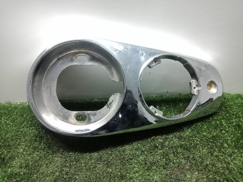 Recambio de moldura para keeway superlight 125 referencia OEM IAM 50116K0BP000  