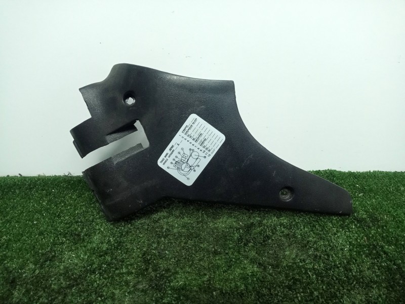 Recambio de moldura para keeway superlight 125 referencia OEM IAM 65621K020003  