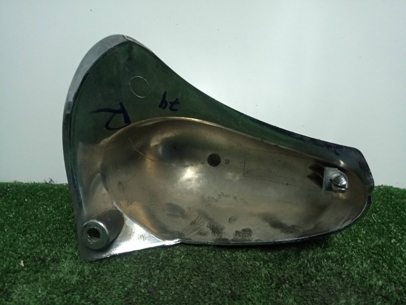 Recambio de moldura para keeway superlight 125 referencia OEM IAM 65603K0BP000  