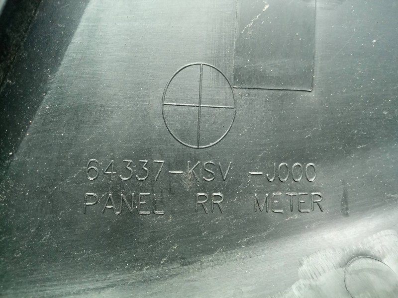 Recambio de moldura para honda forza 250 250 c.c referencia OEM IAM 64337KSVJ000  