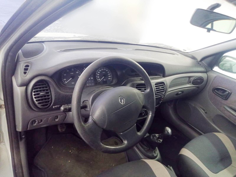 renault megane i (ba0/1_) del año 2001