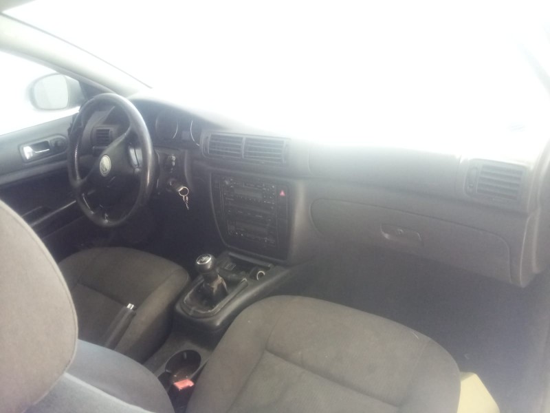 volkswagen passat b5.5 (3b3) del año 2004