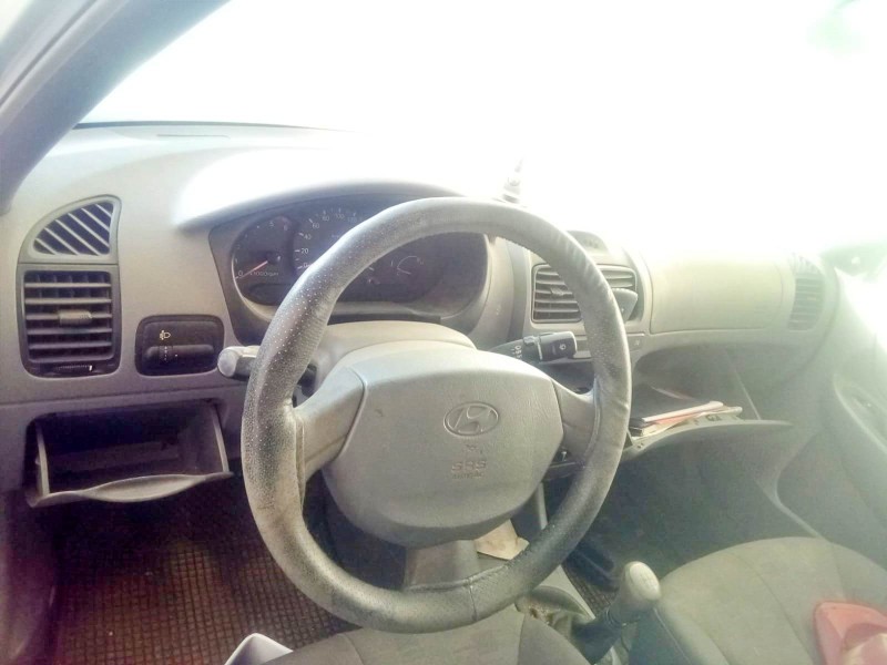 hyundai accent ii sedán (lc) del año 2003