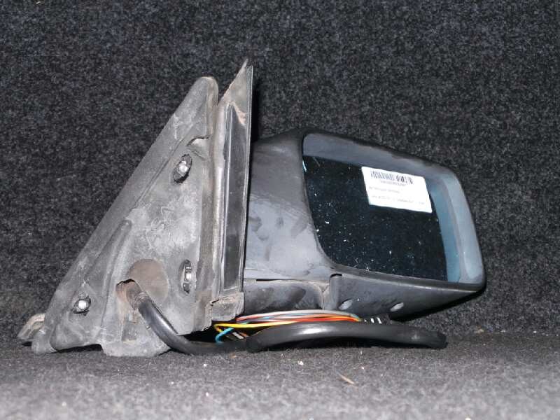 Recambio de retrovisor derecho para lancia delta 1.9 turbodiesel cat referencia OEM IAM  ELECTRICO NEGRO