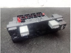 Recambio de caja reles / fusibles para volkswagen passat b6 (3c2) 1.9 tdi referencia OEM IAM 3C8937049E  