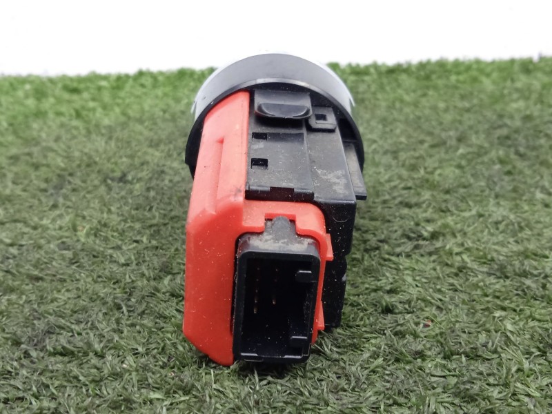 Recambio de conmutador de arranque para toyota auris 2.0 d-4d cat referencia OEM IAM 8961102010  