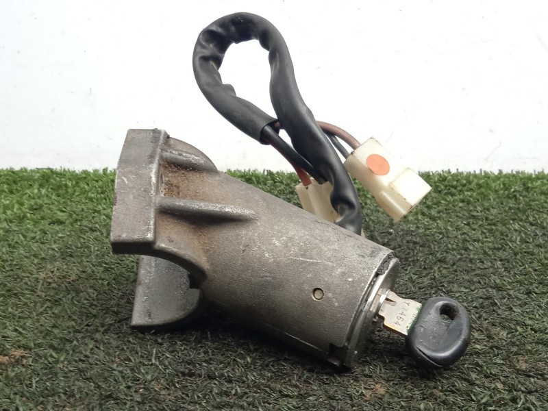 Recambio de conmutador de arranque para seat 131 1.4g referencia OEM IAM SIN REFERENCIA  2.CONECTORES