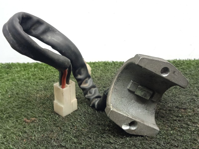 Recambio de conmutador de arranque para seat 131 1.4g referencia OEM IAM SIN REFERENCIA  2.CONECTORES