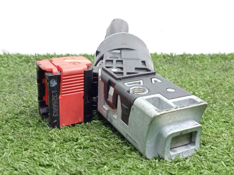 Recambio de conmutador de arranque para dacia dokker 1.5 dci diesel fap cat referencia OEM IAM 487009602R  