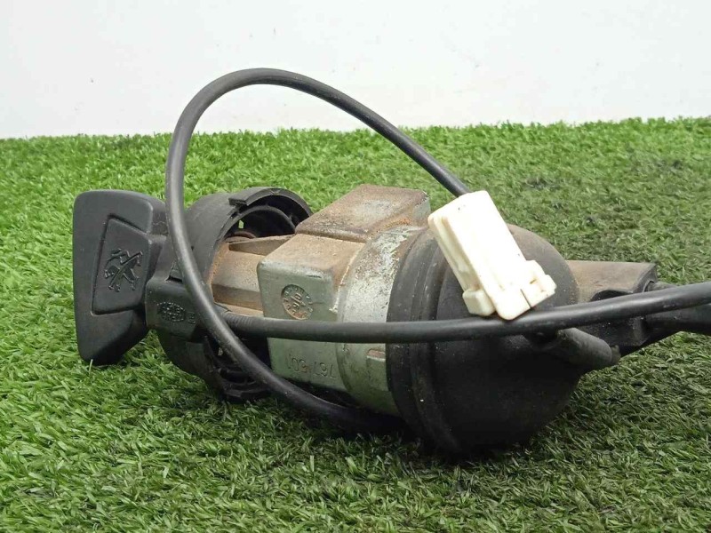 Recambio de conmutador de arranque para peugeot satelis ii 125 referencia OEM IAM 767501  