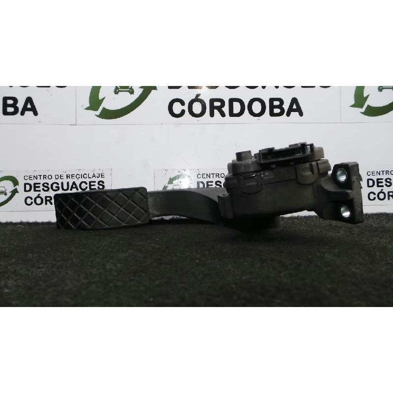 Recambio de potenciometro pedal para audi a8 (4e2) 4.2 quattro referencia OEM IAM 4E1723503-F30015601 HELLA 6.PIN