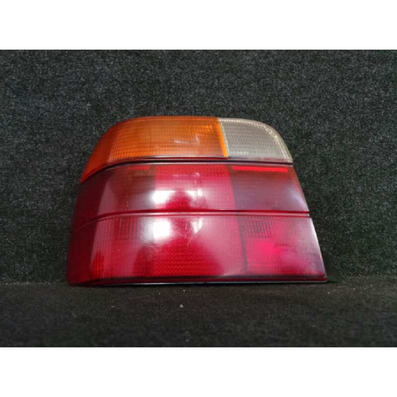 Recambio de piloto trasero izquierdo para bmw serie 3 berlina (e36) 1.7 turbodiesel cat referencia OEM IAM  COMPACT AMBAR