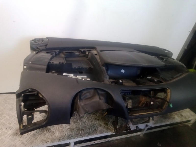 Recambio de salpicadero para citroën c4 picasso i monospace (ud_) 1.6 hdi referencia OEM IAM 9683044677  