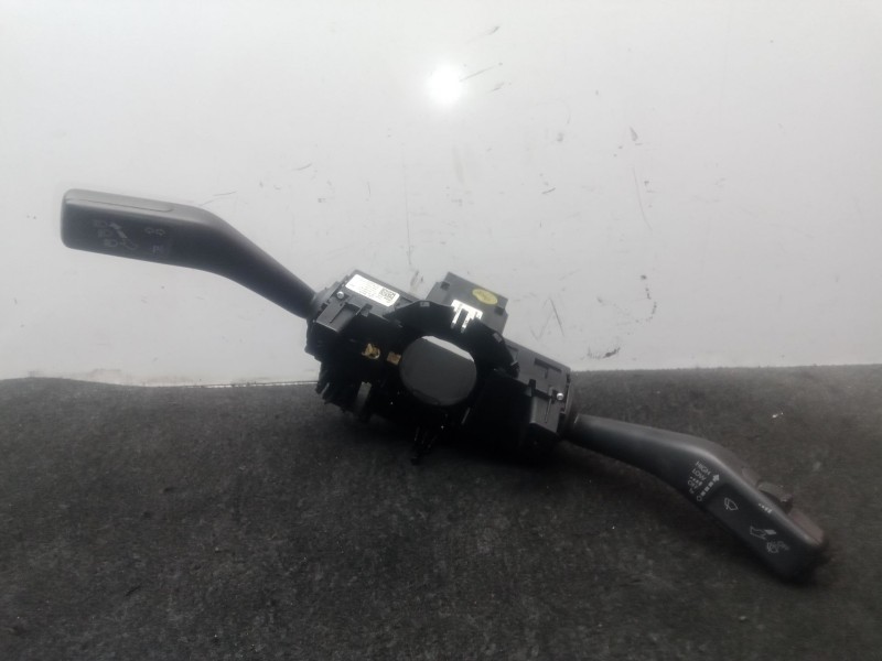 Recambio de mando multifuncion para volkswagen passat b6 (3c2) 1.9 tdi referencia OEM IAM 3C5953513Q  