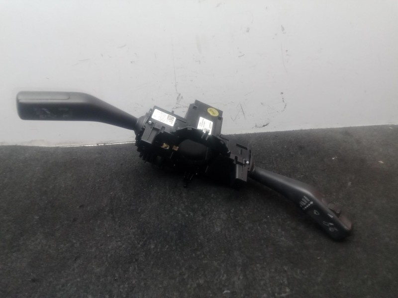 Recambio de mando multifuncion para volkswagen passat b6 (3c2) 1.9 tdi referencia OEM IAM 3C5953513Q  