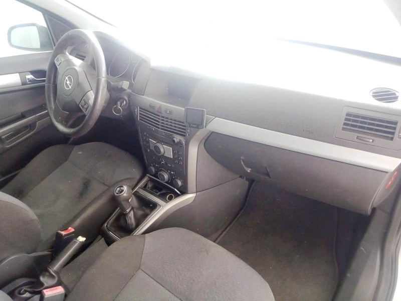 opel astra h (a04) del año 2006