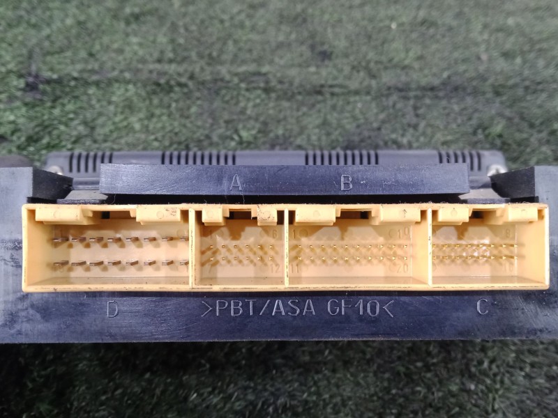 Recambio de mando climatizador para seat toledo ii (1m2) 1.8 20v referencia OEM IAM 5HB00797801 - 1M0820043B HELLA 