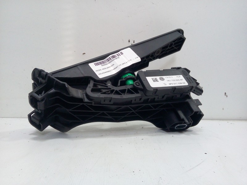 Recambio de potenciometro pedal para volkswagen passat cc (357) 2.0 tdi referencia OEM IAM 1K1723503AP-6PV01103906  