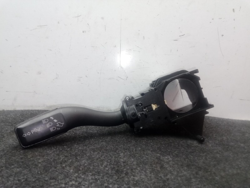 Recambio de mando luces para seat exeo (3r2) 2.0 tdi referencia OEM IAM 4E0953513K  