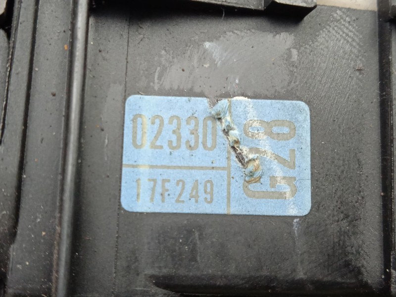 Recambio de mando luces para toyota auris 2.0 d-4d cat referencia OEM IAM 8414002330  