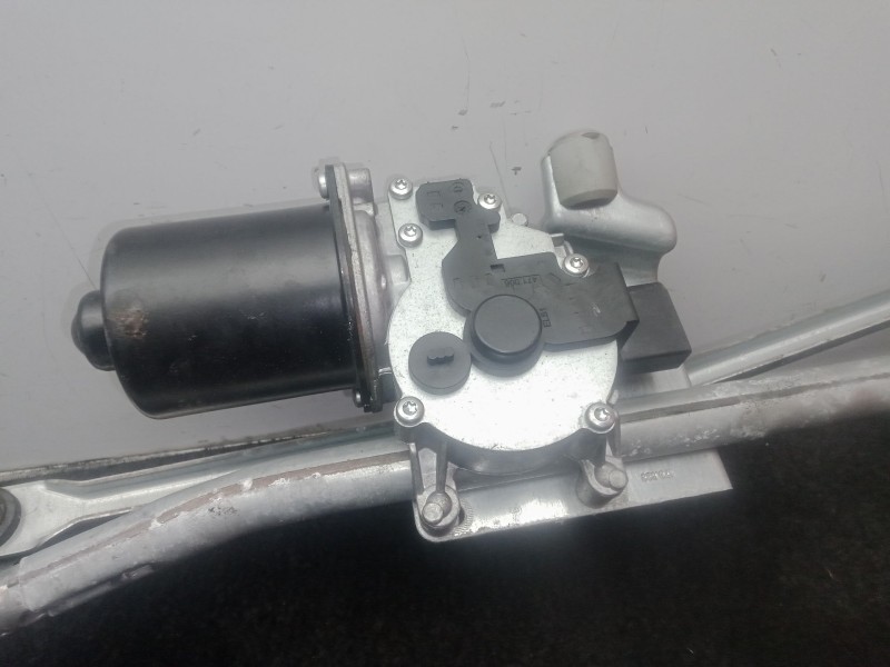 Recambio de motor limpia delantero para bmw 1 (e87) 118 d referencia OEM IAM 692570601 - 404871  VALEO