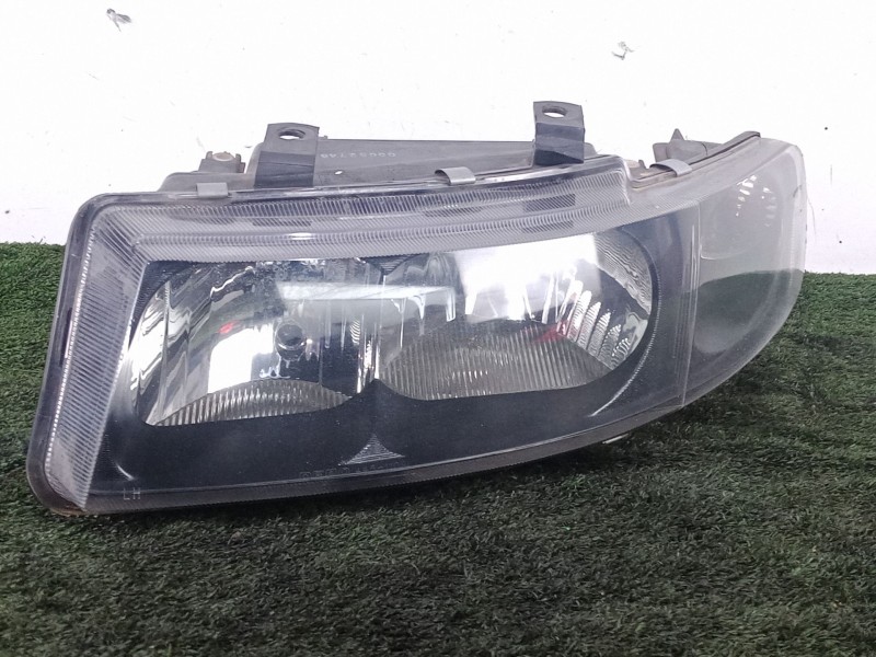 Recambio de faro izquierdo para seat leon (1m1) 1.9 tdi referencia OEM IAM 00052746 DEPO 
