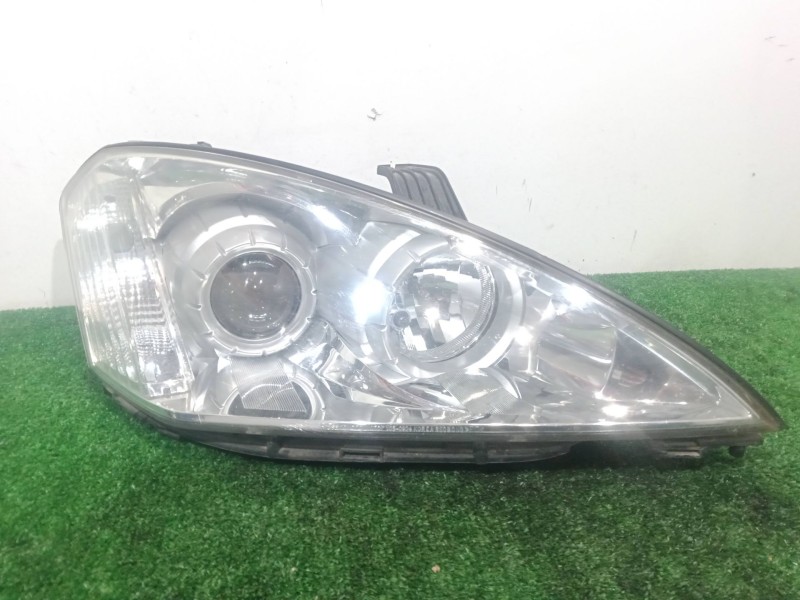 Recambio de faro derecho para ssangyong kyron 2.0 xdi referencia OEM IAM SIN REFERENCIA  