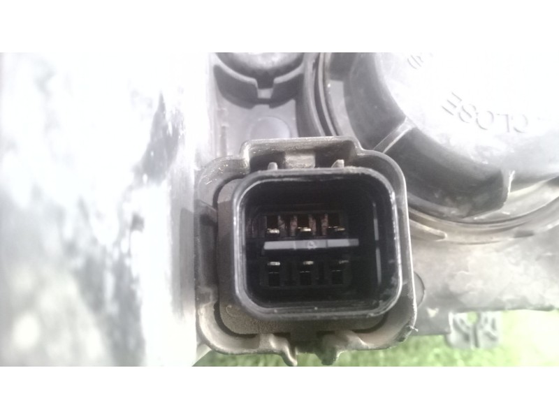 Recambio de faro izquierdo para ssangyong kyron 2.0 xdi referencia OEM IAM SIN REFERENCIA  HALOGENO