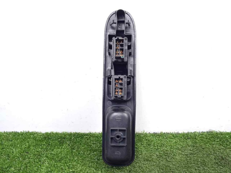 Recambio de mando elevalunas delantero izquierdo para peugeot 307 (s1) 1.4 16v cat (kfu / et3j4) referencia OEM IAM SINREFERENCI