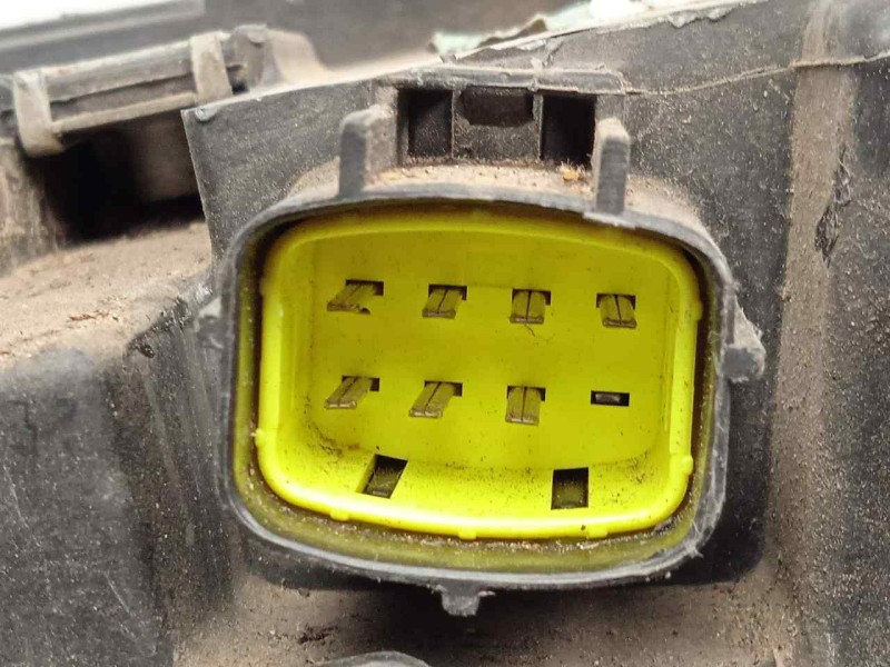 Recambio de faro izquierdo para chrysler voyager (rg) 2.5 crd cat referencia OEM IAM 04857703AB  