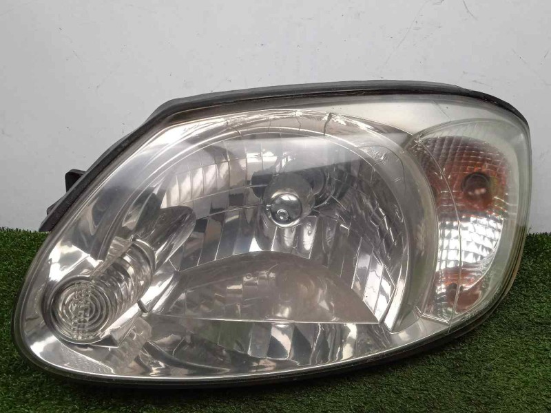 Recambio de faro izquierdo para hyundai accent (lc) 1.5 12v cat referencia OEM IAM  03-06 FONDO.CROMADO