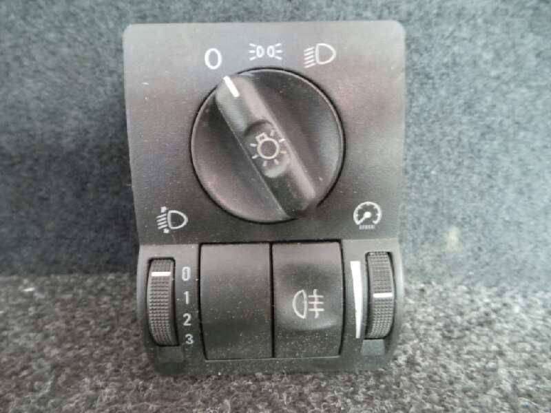 Recambio de interruptor luces para opel corsa c 1.7 16v di cat (y 17 dtl / lk8) referencia OEM IAM 0524119-9116613 CORSA.C 1.ANT