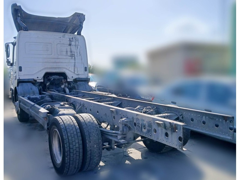 mercedes-benz atego del año 2016